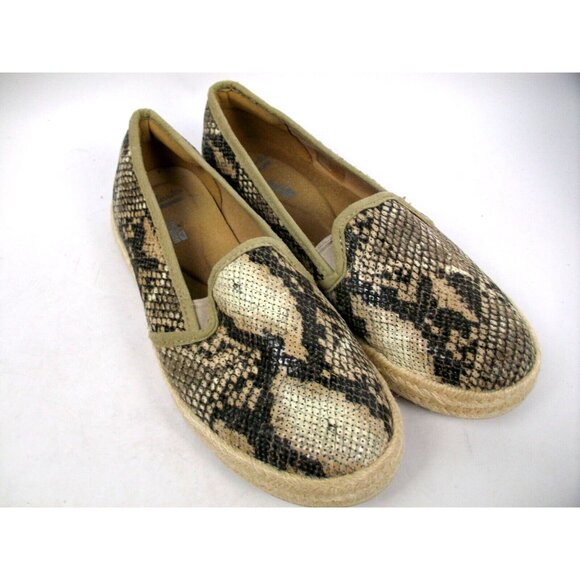 Clarks Collection Soft Cushion Womens Size 7. 5 Reptile Print Gray Slip On - Picture 1 of 8